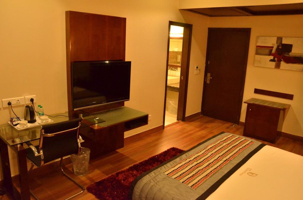 Hotel Down Town ชลันธระ ห้อง รูปภาพ
