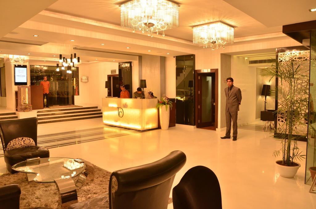Hotel Down Town ชลันธระ ภายนอก รูปภาพ